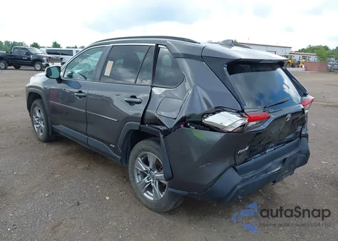 2022 Toyota Rav4 Hybrid Xle z USA, uszkodzony, nr VIN 4T3RWRFV9NU065526